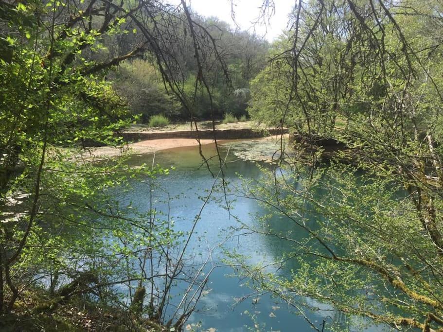 Gites Des Deux Vallees La Borieta Du Causse - Rocamadour Εξωτερικό φωτογραφία